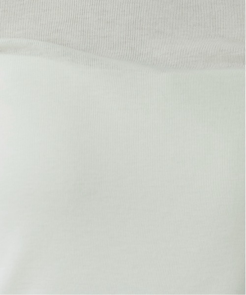 ANGIE(アンジー)の「タートルネック 長袖 シアートップス(Tシャツ/カットソー・レディース・ベージュ/オフホワイト/ブラック/ライトグレー/チャコールグレー・FREE)」の6枚目の写真