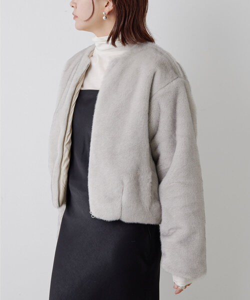 GALLARDAGALANTE（ガリャルダガランテ）の「ノーカラーファーブルゾン