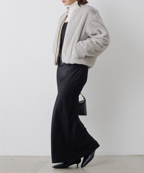 ガリャルダガランテ　ノーカラーファーブルゾン GALLARDAGALANTE（ガリャルダガランテ）の「ノーカラーファーブルゾン