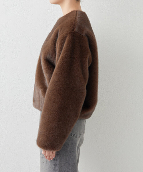 GALLARDAGALANTE（ガリャルダガランテ）の「ノーカラーファーブルゾン