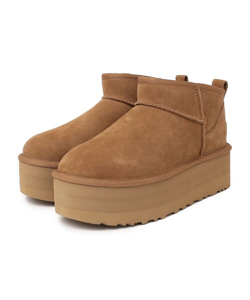 UGG(アグ)の「UGG:CLASSIC ULTRA MINI PLATFORM(ブーツ・レディース・ブラック/キャメル・23/24/25)」の2枚目の写真