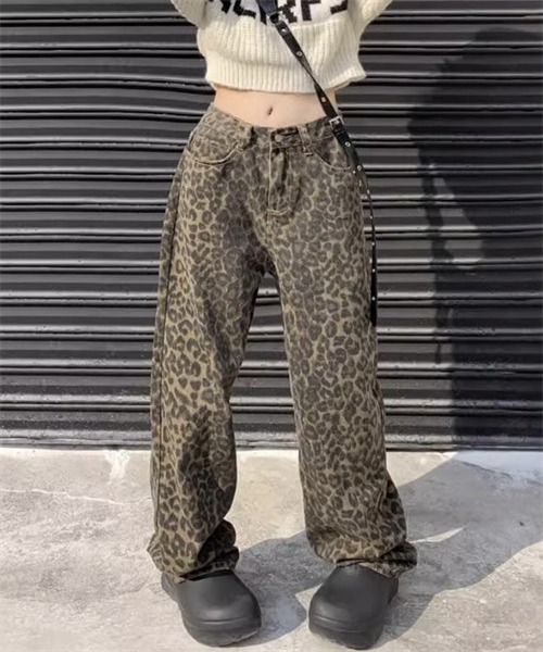 FREE STYLISTS（フリー スタイリスト）の「ヒョウ柄ワイドデニムパンツ（デニムパンツ・レディース・ブラウン・2XL/S/M/XL/L）」の5枚目の写真