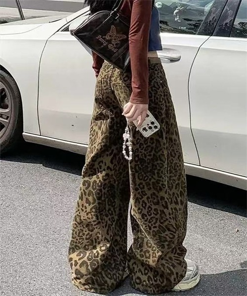 FREE STYLISTS（フリー スタイリスト）の「ヒョウ柄ワイドデニムパンツ（デニムパンツ・レディース・ブラウン・2XL/S/M/XL/L/XS）」の12枚目の写真