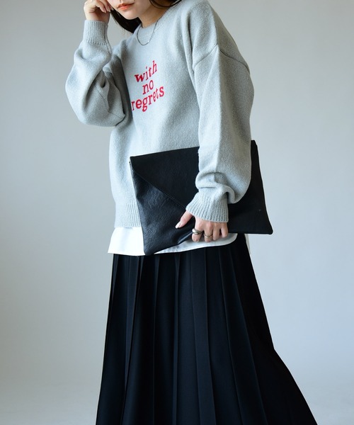 and it_(アンドイット)の「ロゴ刺繍ニットプルオーバー(ニット/セーター・レディース・チャコールグレー/オフホワイト/杢グレー・M-L)」の10枚目の写真