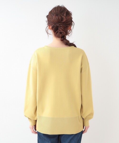 SHOO・LA・RUE（シューラルー）の「【洗える】一枚で簡単こなれ見え スポンディッシュ 裾レイヤード風ニット（ニット/セーター・レディース・ネイビー/ライトブルー/ベビーピンク/ライトグレー/イエロー系その他・01/04/03/02）」の16枚目の写真