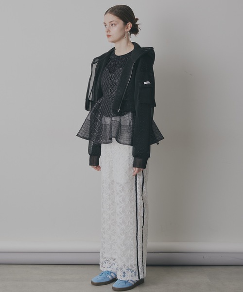 VIOLETTA（ヴィオレッタ）の「クロップドメッシュシアーパーカー