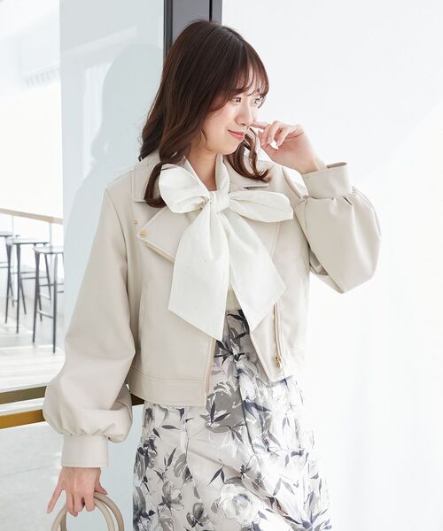 MAJESTIC LEGON（マジェスティックレゴン）の「Ladyショートライダース（ブルゾン・レディース・ベージュ/ブラウン/ブラック/アイボリー・MEDIUM/SMALL）」の18枚目の写真