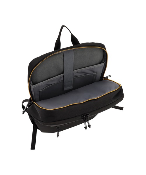 COLEMAN（コールマン）の「アウトビズドーム１７（ブラック）（ビジネスバッグ・レディース・ブラック・17L）」の3枚目の写真