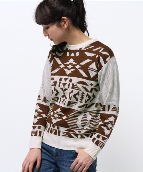 earth music&ecology（アースミュージックアンドエコロジー）の「ノルディック柄ニットプルオーバー（ニット/セーター・レディース・サックスブルー/ブラウン/ブラック・FREE）」の2枚目の写真