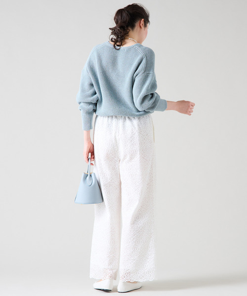 Tiara(ティアラ)の「片畦Vネックニット(ニット/セーター・レディース・オフホワイト/ミント/ベージュ・FREE)」の14枚目の写真