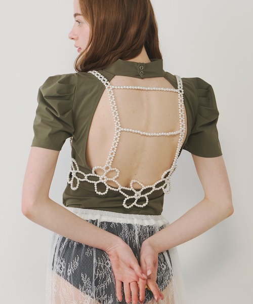 VIOLETTA（ヴィオレッタ）の「カップ付きバックシャンボディスーツ（Tシャツ/カットソー・レディース・ブラック/カーキ・FREE）」の16枚目の写真