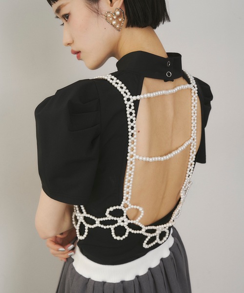 VIOLETTA（ヴィオレッタ）の「カップ付きバックシャンボディスーツ（Tシャツ/カットソー・レディース・ブラック/カーキ・FREE）」の3枚目の写真