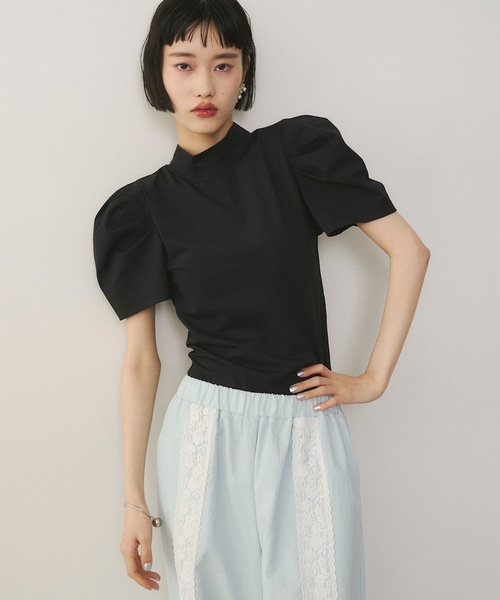 VIOLETTA（ヴィオレッタ）の「カップ付きバックシャンボディスーツ（Tシャツ/カットソー・レディース・ブラック/カーキ・FREE）」の14枚目の写真