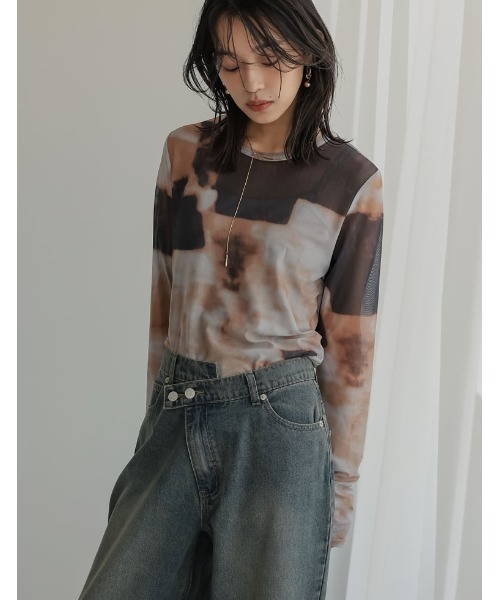 Re:EDIT（リエディ）の「[2025SS COLLECTION]ニュアンス柄シアーロングＴシャツ（Tシャツ/カットソー・レディース・ブルー/オレンジ・MEDIUM/LARGE）」の10枚目の写真