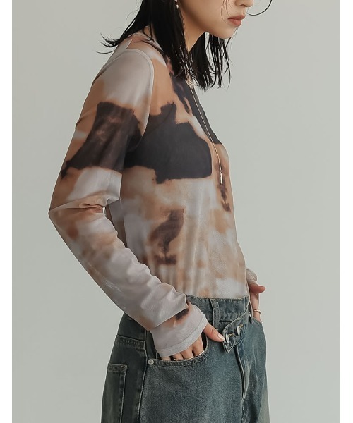 Re:EDIT（リエディ）の「[2025SS COLLECTION]ニュアンス柄シアーロングＴシャツ（Tシャツ/カットソー・レディース・ブルー/オレンジ・MEDIUM/LARGE）」の9枚目の写真
