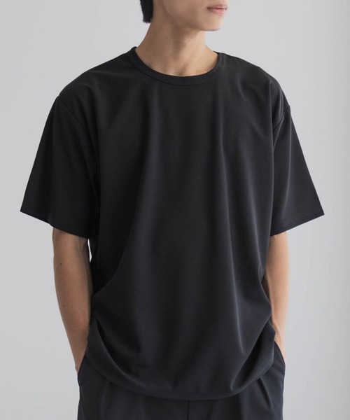 NAVY(ネイビー)の「さらさらした肌さわりの上品見えジョーゼットクルーネックTシャツ(Tシャツ/カットソー・メンズ・ブルーグレー/ホワイト/モカ/ブラック/チャコールグレー/ワイン/カーキ・XXL/XL/L/M/S)」の1枚目の写真