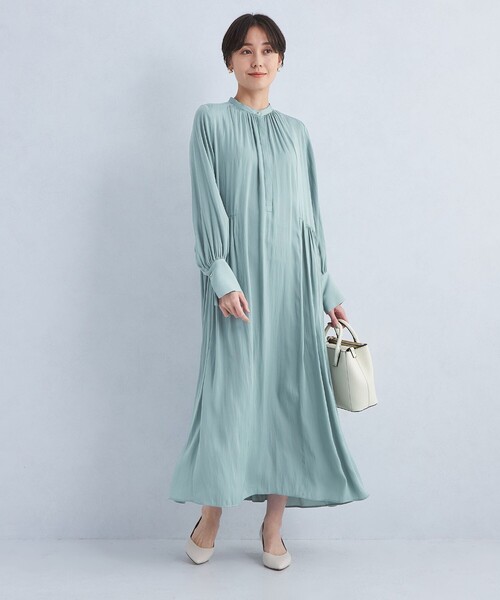 green label relaxing（グリーンレーベルリラクシング）の「キリカエ ギャザー ワンピース 2（ワンピース・レディース・ライム/ネイビー/ベージュ・FREE）」の4枚目の写真