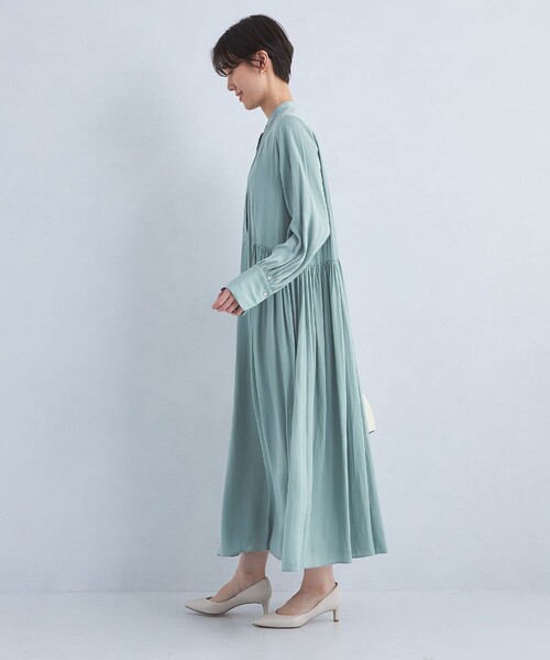 green label relaxing（グリーンレーベルリラクシング）の「キリカエ ギャザー ワンピース 2（ワンピース・レディース・ライム/ネイビー/ベージュ・FREE）」の5枚目の写真