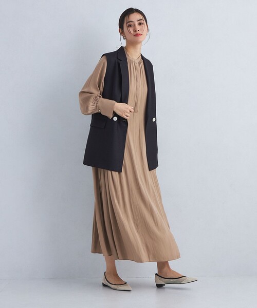 green label relaxing（グリーンレーベルリラクシング）の「キリカエ ギャザー ワンピース 2（ワンピース・レディース・ライム/ネイビー/ベージュ・FREE）」の7枚目の写真