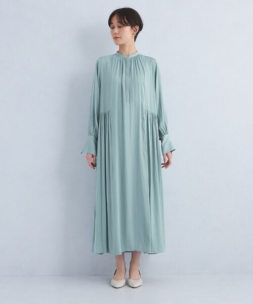 green label relaxing（グリーンレーベルリラクシング）の「キリカエ ギャザー ワンピース 2（ワンピース・レディース・ライム/ネイビー/ベージュ・FREE）」の13枚目の写真