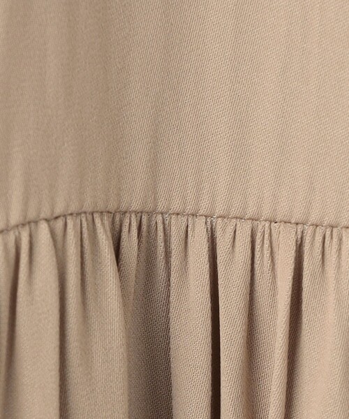 green label relaxing（グリーンレーベルリラクシング）の「キリカエ ギャザー ワンピース 2（ワンピース・レディース・ライム/ネイビー/ベージュ・FREE）」の21枚目の写真