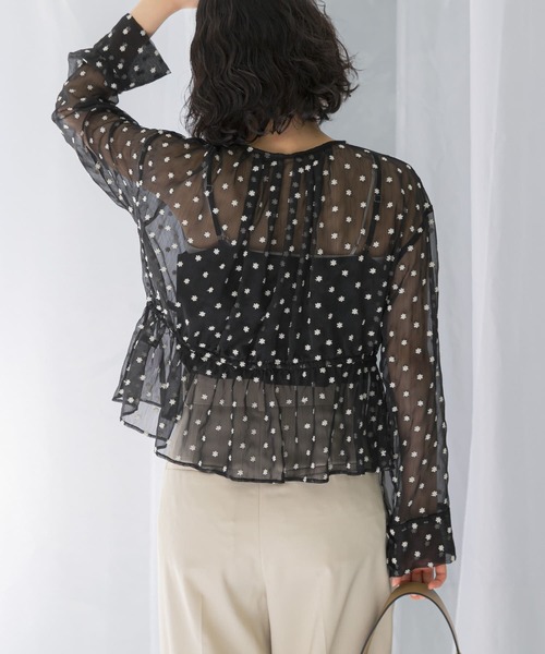 URBAN RESEARCH ROSSO WOMEN（アーバンリサーチ　ロッソ）の「フラワー刺繍ブラウス（シャツ/ブラウス・レディース・ブラック/モカ・FREE）」の5枚目の写真