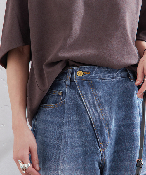 JOURNAL STANDARD（ジャーナルスタンダード）の「デニムクロスオーバーコクーンパンツ（デニムパンツ・レディース・ブルー系その他・38/36）」の8枚目の写真