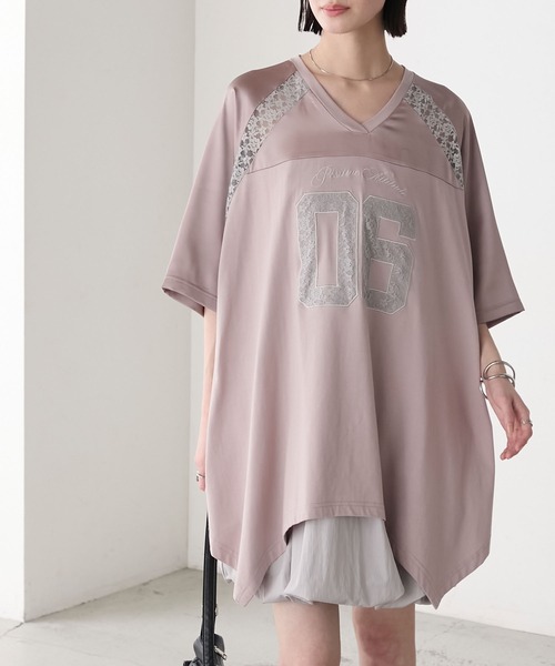 forksy.(フォルクシー)の「【forksy.】ナンバリング フラワーレース アシンメトリー ワンピース(ワンピース・レディース・ピンクベージュ/ブラック/ネイビー・FREE)」の3枚目の写真