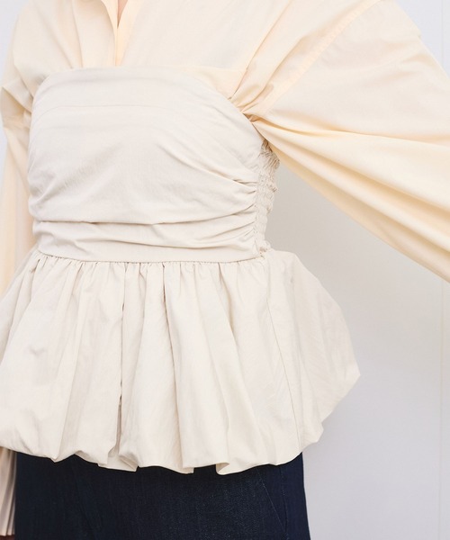VIS(ビス)の「コサージュ付きバルーンナイロンビスチェ(その他トップス・レディース・キナリ/ブラック・FREE)」の15枚目の写真