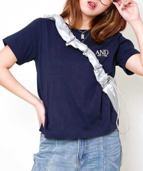 GORGE(ゴージ)の「《ワンポイント刺繍×シンプル》レディース 半袖Tシャツ 綿混 カジュアル 春夏秋(Tシャツ/カットソー・レディース・オフホワイト/レッド/イエロー/ネイビー/ブラック・F)」の5枚目の写真