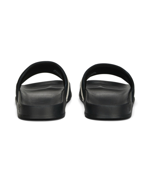 PUMA(プーマ)の「PUMA プーマ ユニセックス リードキャット 2.0 スウェード OG サンダル(サンダル・メンズ・ブラック系その他/ホワイト系その他・22.0cm/23.0cm/26.0cm/27.0cm/24.0cm/25.0cm/29.0cm/28.0cm)」の4枚目の写真