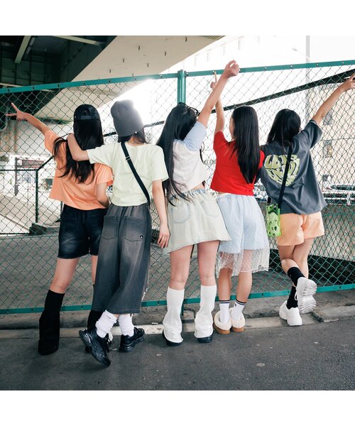 algy（アルジー）の「ラップ風プリーツスカート（スカート・キッズ・ブラック/サックスブルー/カーキ・XX-SMALL/MEDIUM/X-SMALL/SMALL）」の8枚目の写真