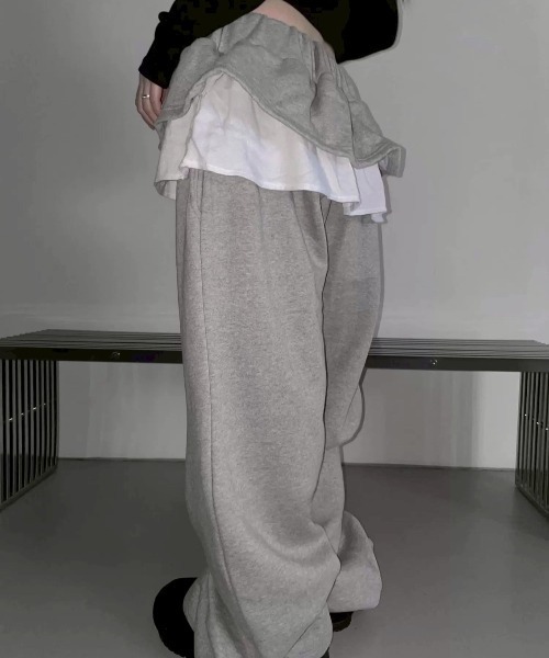 VIBGYOR（ヴィブジョー）の「【LAMPOON】フリルスエットパンツ（スウェットパンツ・レディース・ライトグレー/ダークグレー/ブラック・FREE）」の4枚目の写真