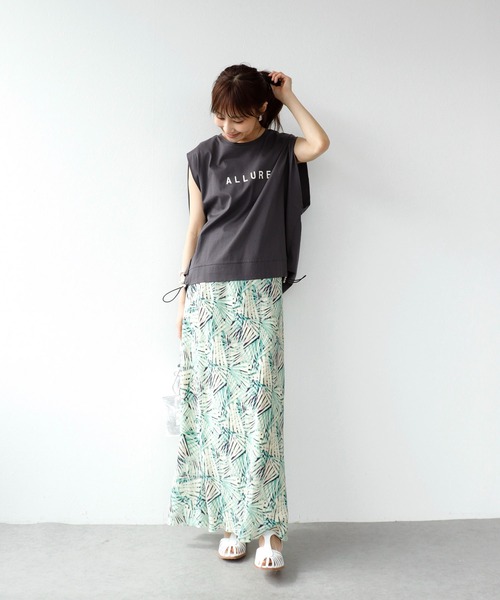 Jines（ジネス）の「タックショルダー ノースリーブカットソー（Tシャツ/カットソー・レディース・チャコールグレー/ホワイト/ブラック・38）」の5枚目の写真