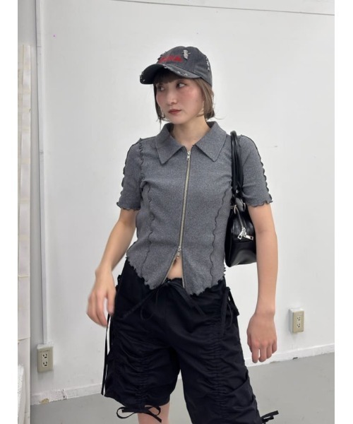 SLY(スライ)の「FRONT ZIP LINKING TOPS フロント ジップ リンキング トップス 夏服(Tシャツ/カットソー・レディース・グリーン系その他2/ブラック系その他2/ブラウン系その他2・FREE)」の18枚目の写真