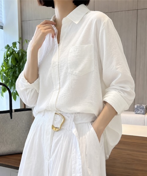 SallyLunn（サリーラン）の「シワ加工シンプルシャツ（シャツ/ブラウス・レディース・ホワイト・MEDIUM/LARGE）」の2枚目の写真