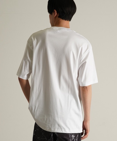 TRANSITION（トランジション）の「【TRANSITION】シルケットスムース ワイドシルエットポケットTEE ポケT（Tシャツ/カットソー・メンズ・ブラック/ホワイト・2/3）」の5枚目の写真