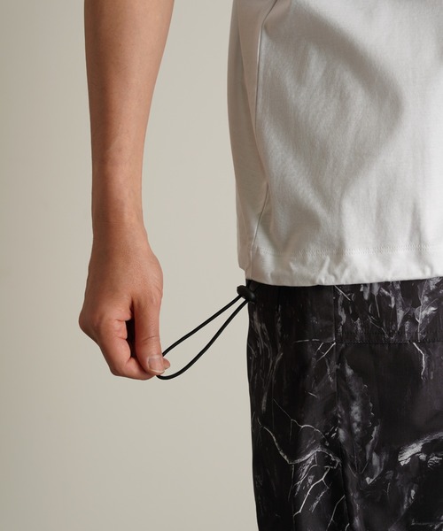 TRANSITION（トランジション）の「【TRANSITION】シルケットスムース ワイドシルエットポケットTEE ポケT（Tシャツ/カットソー・メンズ・ブラック/ホワイト・2/3）」の10枚目の写真