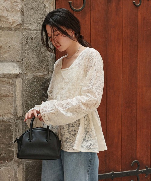 titivate（ティティベイト）の「Vネックペプラムデザインレースブラウス（シャツ/ブラウス・レディース・ブラック/オフホワイト・S/L/M）」の10枚目の写真