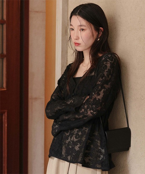 titivate（ティティベイト）の「Vネックペプラムデザインレースブラウス（シャツ/ブラウス・レディース・ブラック/オフホワイト・S/L/M）」の16枚目の写真