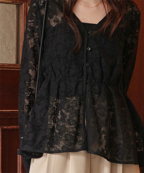 titivate（ティティベイト）の「Vネックペプラムデザインレースブラウス（シャツ/ブラウス・レディース・ブラック/オフホワイト・S/L/M）」の20枚目の写真