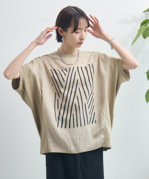 Paradise Picnic(パラダイスピクニック)の「異素材切替プリントTシャツ(Tシャツ/カットソー・レディース・ベージュ/ホワイト/ブラック・FREE)」の11枚目の写真