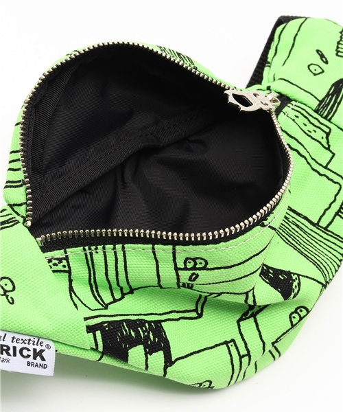 FABRICK(ファブリック)の「FABRICK【STEFAN MARX】 MINI WAIST BAG(ボディバッグ/ウエストポーチ・メンズ・ホワイト/グリーン・FREE)」の8枚目の写真