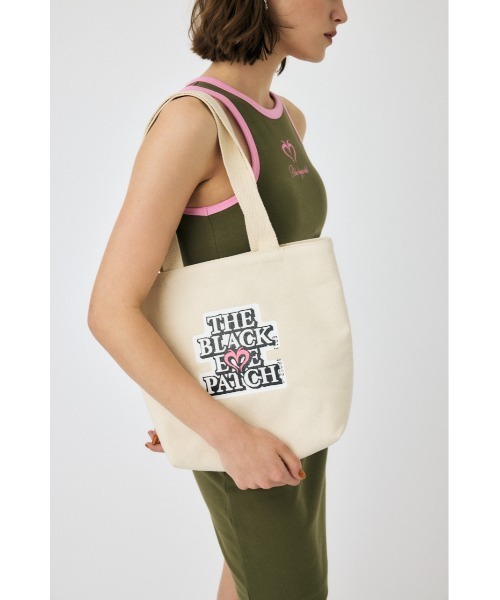 MOUSSY（マウジー）の「BEP HEART トートバッグ（ショルダーバッグ・レディース・ホワイト・FREE）」の3枚目の写真