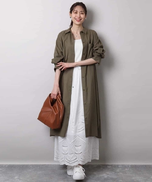 MK MICHEL KLEIN（エムケーミッシェルクラン）の「コットンリネンロングシャツワンピース/洗える（シャツワンピース・レディース・カーキ/グレイッシュベージュ・38）」の11枚目の写真