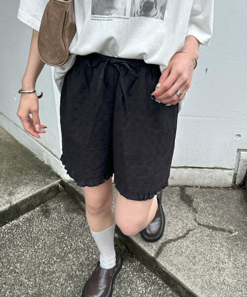 umm.】フリルレースショートパンツ（その他パンツ）｜DISCOAT