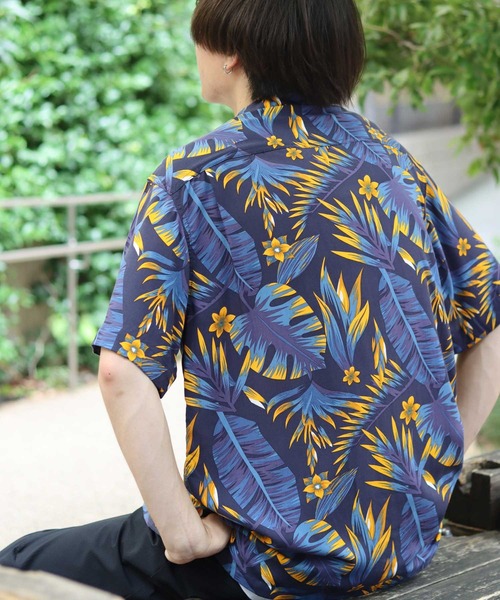 Salong hameu(サロン ハミュー)の「レーヨンアロハシャツ メンズ レディース ユニセックス/無地・花柄・和柄・総柄 半袖(シャツ/ブラウス・メンズ・ネイビー系/ブラック系その他/ネイビー系2/ブラック系その他3/ホワイト系その他2/ブラック/ブルー系その他2/ブラック系その他2/ネイビー系3/ブルー系その他3/ネイビー系4/ブラウン系その他/ホワイト系その他/ネイビー系1/ブラック系その他4/ブルー系その他/オレンジ/グリーン系その他/グリーン系その他2・S/M/L/LL)」の18枚目の写真