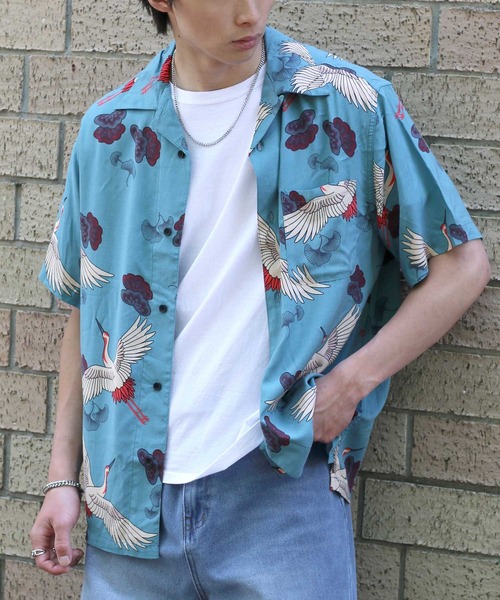 Salong hameu(サロン ハミュー)の「レーヨンアロハシャツ メンズ レディース ユニセックス/無地・花柄・和柄・総柄 半袖(シャツ/ブラウス・メンズ・ネイビー系/ブラック系その他/ネイビー系2/ブラック系その他3/ホワイト系その他2/ブラック/ブルー系その他2/ブラック系その他2/ネイビー系3/ブルー系その他3/ネイビー系4/ブラウン系その他/ホワイト系その他/ネイビー系1/ブラック系その他4/ブルー系その他/オレンジ/グリーン系その他/グリーン系その他2・S/M/L/LL)」の10枚目の写真