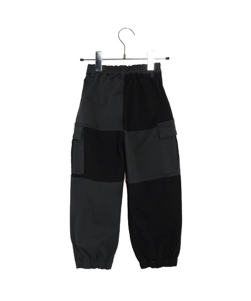 MAKE YOUR DAY（メイクユアデイ）の「異素材切替カーゴパンツ■80～140cm（カーゴパンツ・キッズ・ブラック/カーキ・130/80/90/100/110/120/140）」の4枚目の写真