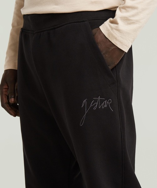 G-STAR(ジースター)の「SCRIPT SWEATER PANT/ブランドロゴスウェットパンツ(スウェットパンツ・メンズ・オリーブ/ダークブラック・X-SMALL/LARGE/MEDIUM/SMALL)」の8枚目の写真